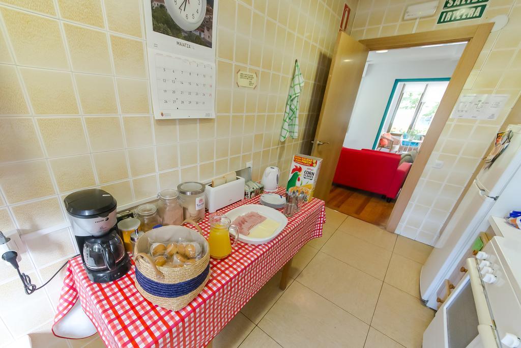 Xarma Hostel Pamplona Esterno foto